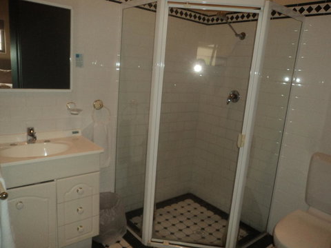 Hahndorf Motel - QLD Tourism 6