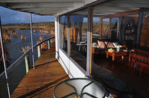 PS Federal Retreat Paddle Steamer Goolwa - QLD Tourism 30