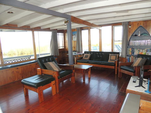 PS Federal Retreat Paddle Steamer Goolwa - QLD Tourism 20