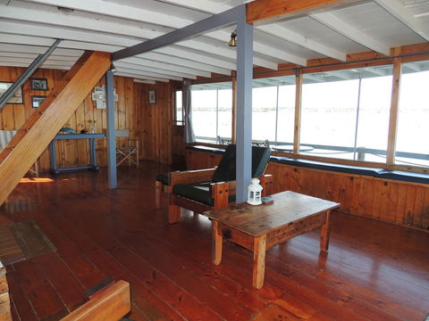 PS Federal Retreat Paddle Steamer Goolwa - QLD Tourism 21