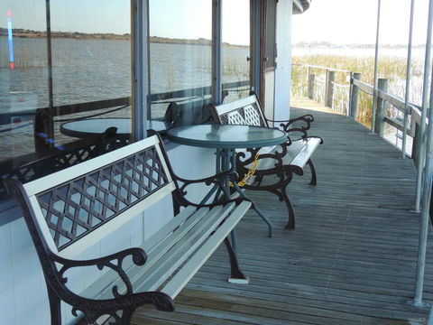 PS Federal Retreat Paddle Steamer Goolwa - QLD Tourism 26