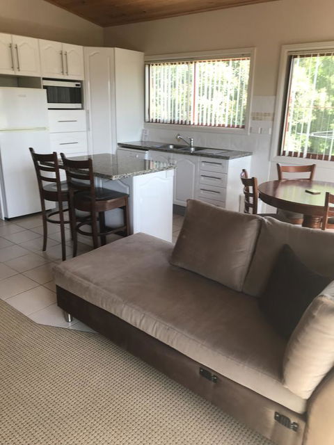 Avon View Stays Accommodation. - Queensland Tourism 3