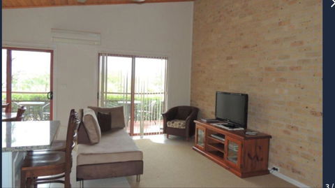 Avon View Stays Accommodation. - Queensland Tourism 1
