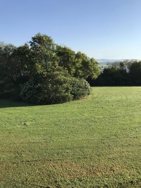 Avon View Stays Accommodation. - Queensland Tourism 11