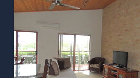 Avon View Stays Accommodation. - Queensland Tourism 19
