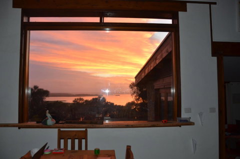 Of Stone & Wood Guesthouse - QLD Tourism 23