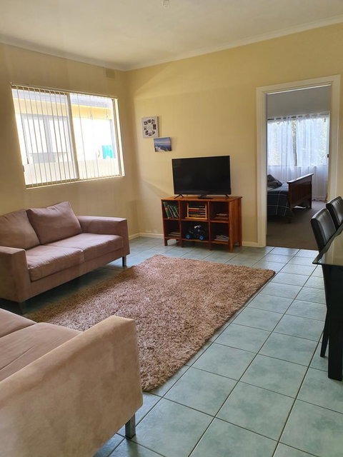 Super Central Location - QLD Tourism 3