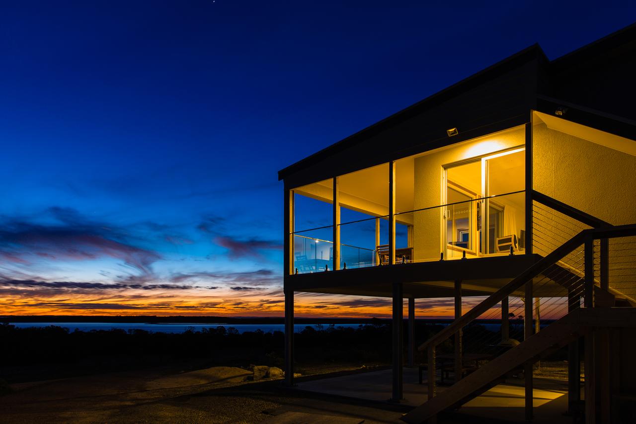 Mount Dutton Bay SA QLD Tourism
