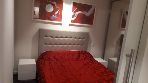 Luxury Apartment - QLD Tourism 8