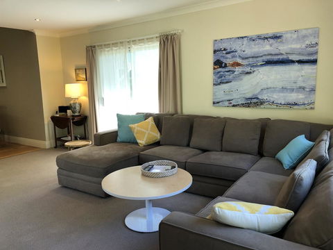 Jack\'s House B&B Clare - QLD Tourism 11