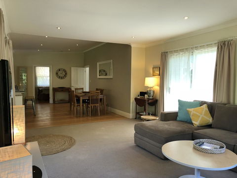 Jack\'s House B&B Clare - QLD Tourism 14