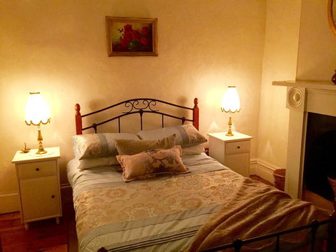 Goolwa Marinerâ€™s Cottage - Free Wifi And Pet Friendly - Centrally Located In Historic Region - QLD Tourism 24