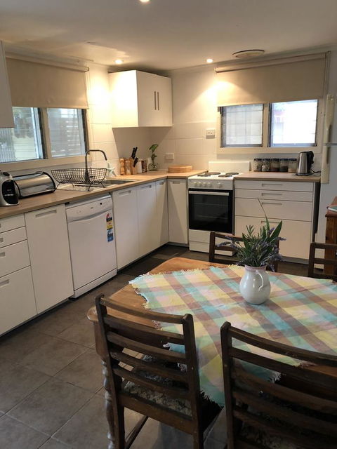 Goolwa Marinerâ€™s Cottage - Free Wifi And Pet Friendly - Centrally Located In Historic Region - QLD Tourism 20