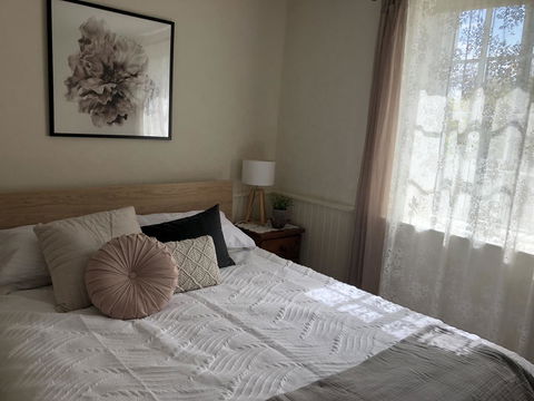 Goolwa Marinerâ€™s Cottage - Free Wifi And Pet Friendly - Centrally Located In Historic Region - QLD Tourism 3