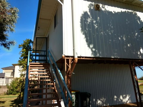 Seafront Shack - QLD Tourism 6