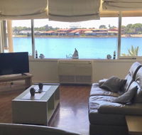 Lakeside - QLD Tourism