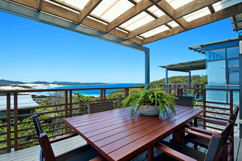 One Mile Retreat - QLD Tourism 1