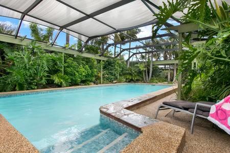 The Palms - Queensland Tourism 1