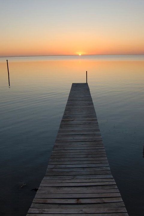 Meningie Waterfront Motel - QLD Tourism 1