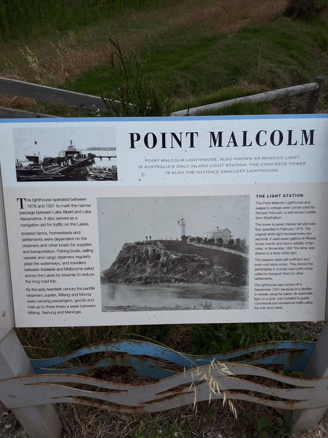 Meningie Waterfront Motel - QLD Tourism 36