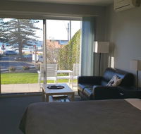 2 Austinmer Studio - Queensland Tourism