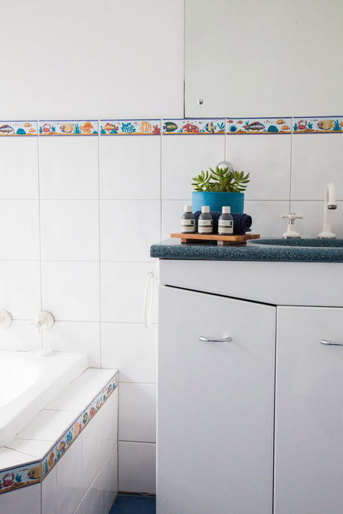 Mariners Cay Apartment - QLD Tourism 9