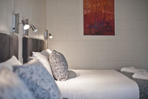 Victor Harbor City Inn - QLD Tourism 21