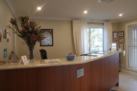 Alexander Cameron Suites - Queensland Tourism 24