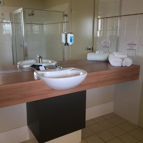 Alexander Cameron Suites - Queensland Tourism 17