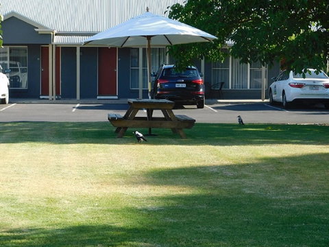 Alexander Cameron Suites - Queensland Tourism 5