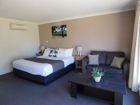 Alexander Cameron Suites - Queensland Tourism 12