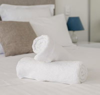 Ther-Rich Elegant 1BR Apartment in Walkerville - QLD Tourism