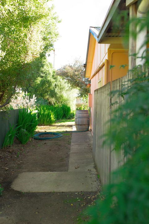 Ruby\'s Cottage - Queensland Tourism 18