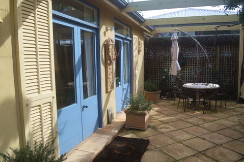 Athelney Cottage Bed And Breakfast - QLD Tourism 2