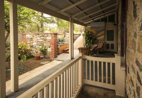 Yankalilla Bay Homestead - QLD Tourism 5