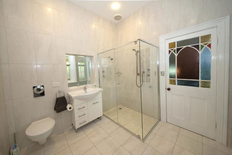 Yankalilla Bay Homestead - QLD Tourism 14