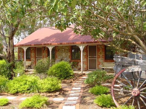 Langmeil Cottages - Queensland Tourism 0