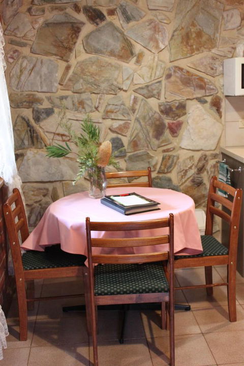 Langmeil Cottages - Queensland Tourism 1
