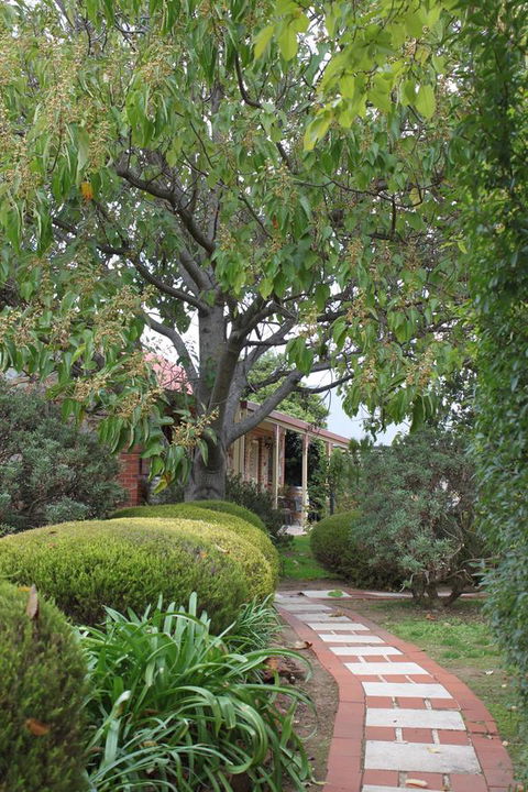 Langmeil Cottages - Queensland Tourism 2