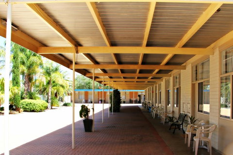 Renmark Motor Inn - QLD Tourism 5