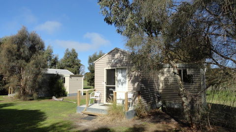 Kangaroo Island Cabins - Queensland Tourism 4