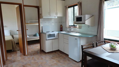Kangaroo Island Cabins - Queensland Tourism 13