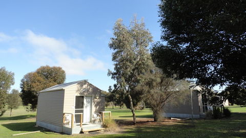 Kangaroo Island Cabins - Queensland Tourism 1
