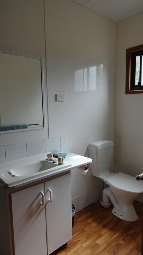 Kangaroo Island Cabins - Queensland Tourism 12
