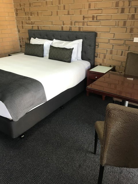 Frewville Motor Inn - QLD Tourism 20