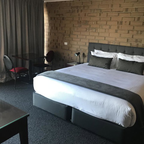 Frewville Motor Inn - QLD Tourism 18
