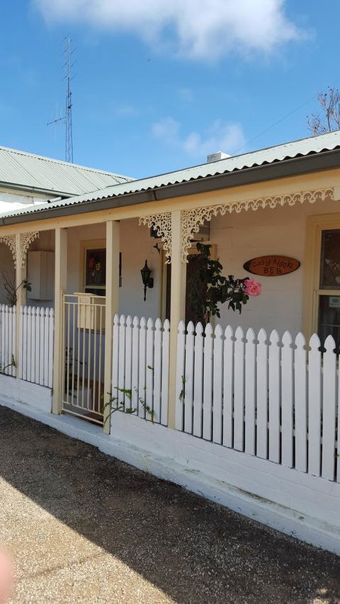 Cosy Nook - QLD Tourism 0
