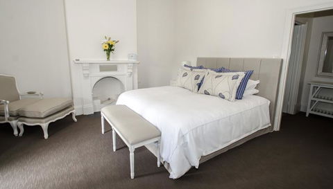Pirathon Country Estate - Queensland Tourism 5