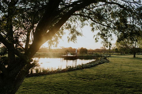 Pirathon Country Estate - Queensland Tourism 0