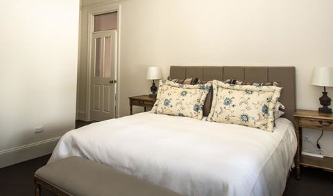 Pirathon Country Estate - Queensland Tourism 8